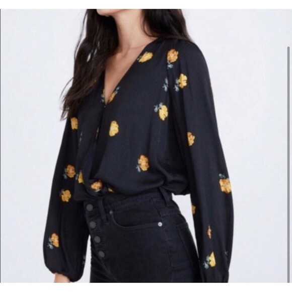 Madewell Floating Yellow Florets Silky Wrap Top Blouse Bubble Sleeve Large Black - Picture 5 of 10